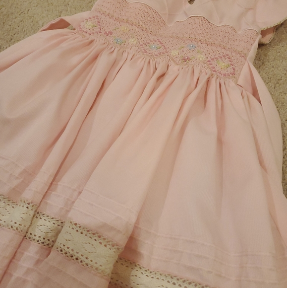 PINK DRESS - Picture 2 of 5